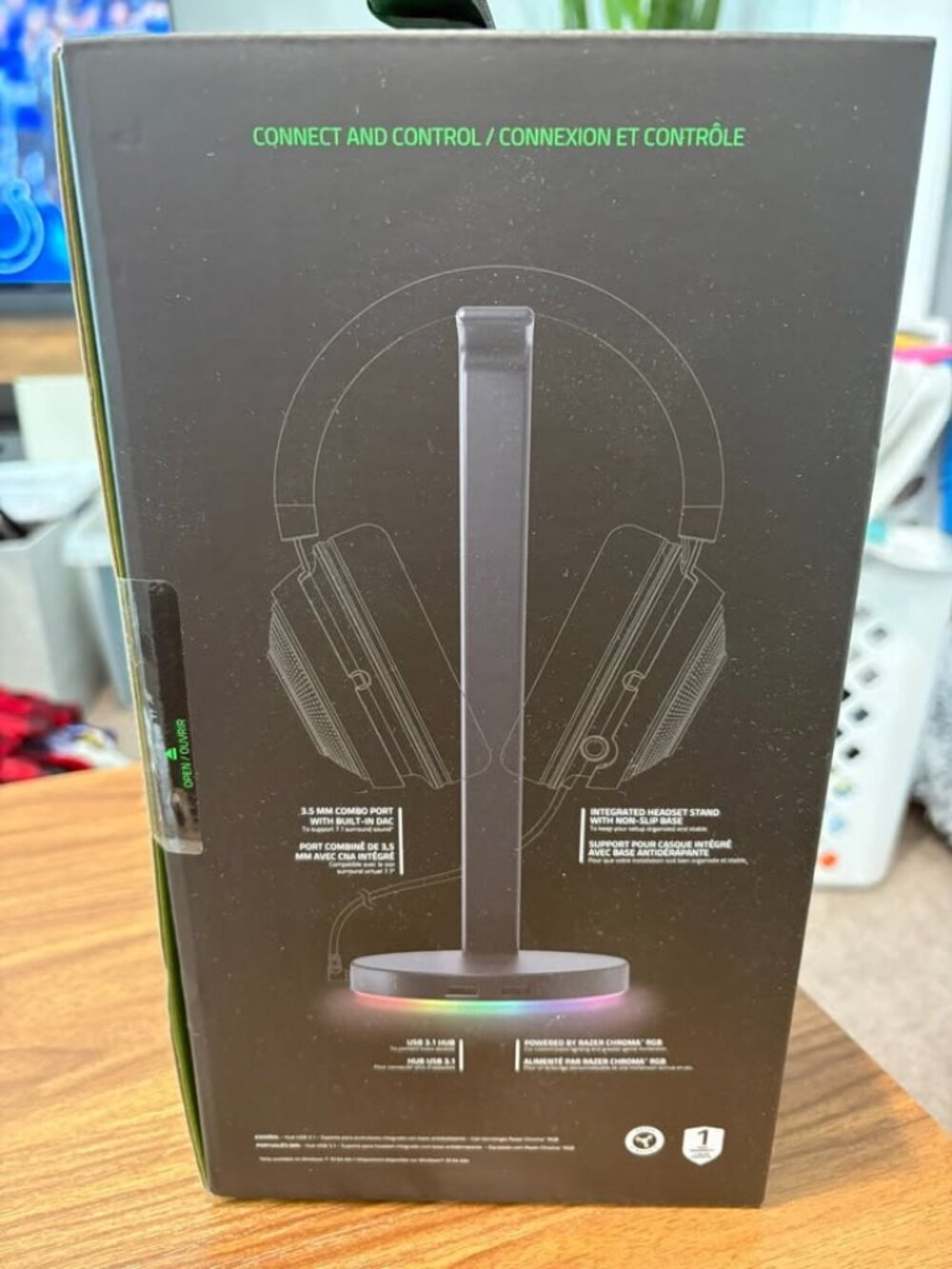 🆕 NIB Razer Base Station V2 Chroma Headset Stand ✨ RGB Gaming Hub